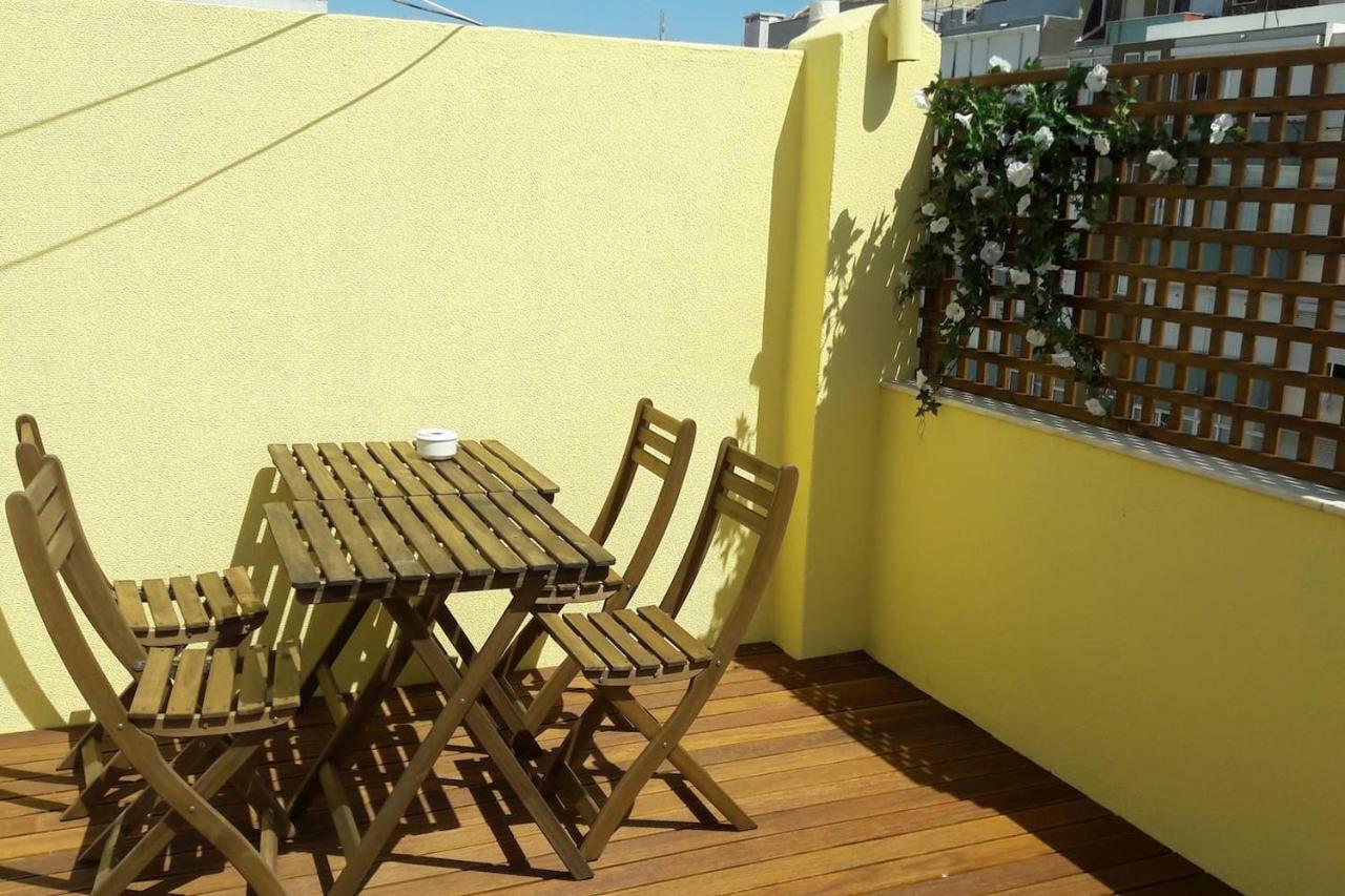 Apartment Modern Cosy Flat With Terrace In Campo De Ourique. *