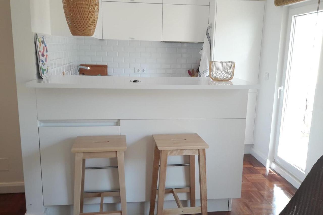 Modern Cosy Flat With Terrace In Campo De Ourique. Apartment Lisbon